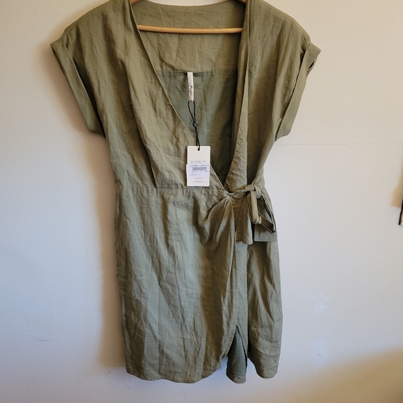 Pepe Jeans Dresses & Skirts - NWT Pepe Jeans Wrap Mini Dress Green Lined Linen Viscos Extra Small XS